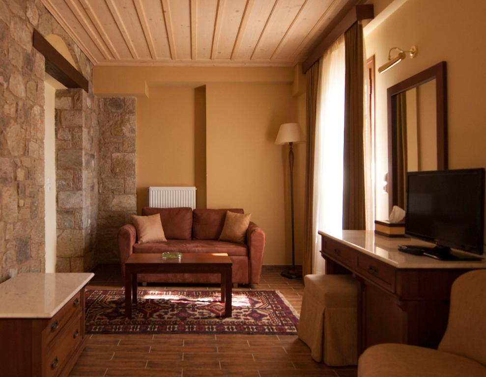 Alpen House Hotel & Suites Арахова Экстерьер фото